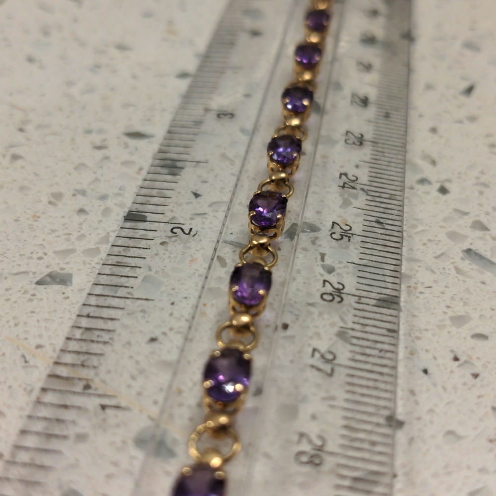 10k gold & Amethyst bracelet